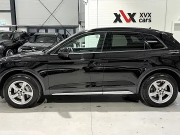 Audi Q5 50 TFSIe Quattro Lumini Ambientale Cockpit