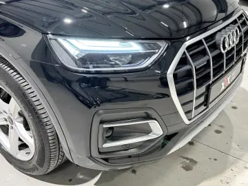 Audi Q5 50 TFSIe Quattro Lumini Ambientale Cockpit