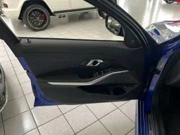 BMW 330 e M-Sport Pro HUD H K KAM SHADOW-LINE LED