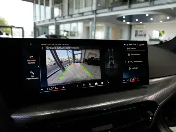 BMW 320i xDrive M Sport ACC Kamera 6.111km