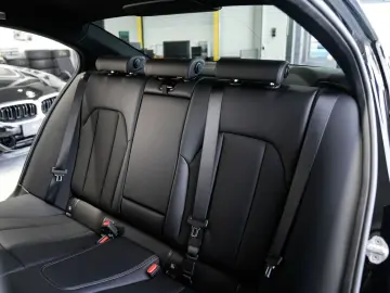 BMW 320i xDrive M Sport ACC Kamera 6.111km