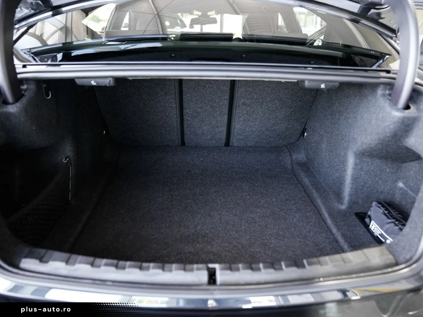 BMW 320i xDrive M Sport ACC Kamera 6.111km