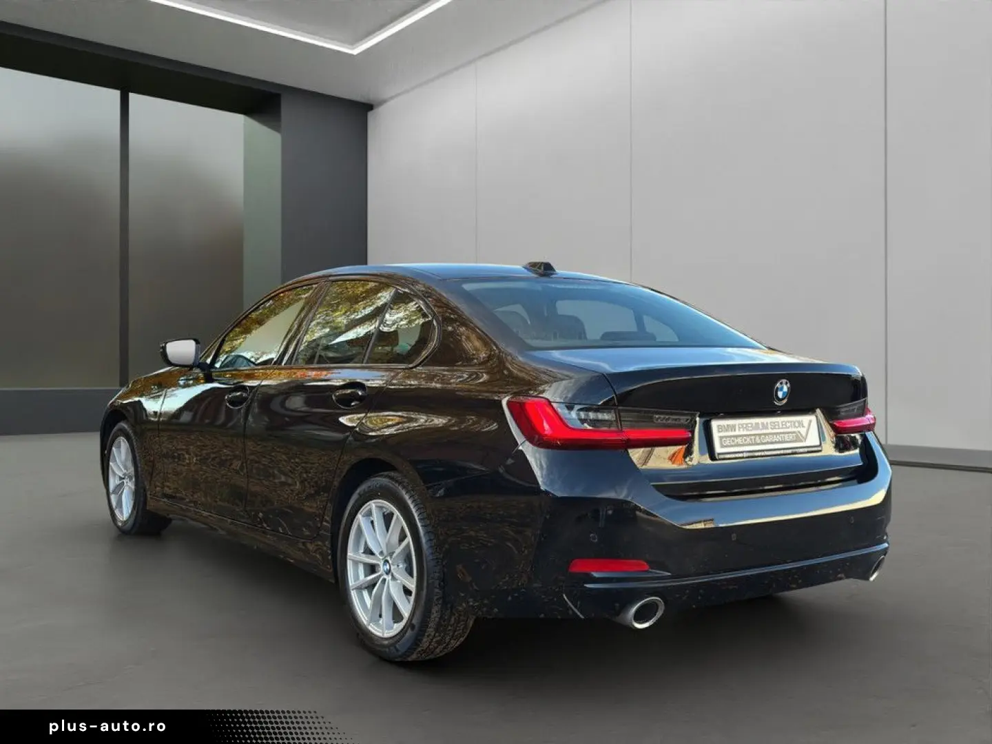 BMW 320d Lim. LED NAVI MEMORY KEYLESS PDC FSE 17