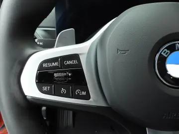 BMW 320 3 Serie Sedan 320i   M-Sportpakket   LED   L