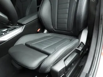 BMW 320 3 Serie Sedan 320i   M-Sportpakket   LED   L