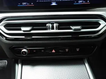 BMW 320 3 Serie Sedan 320i   M-Sportpakket   LED   L