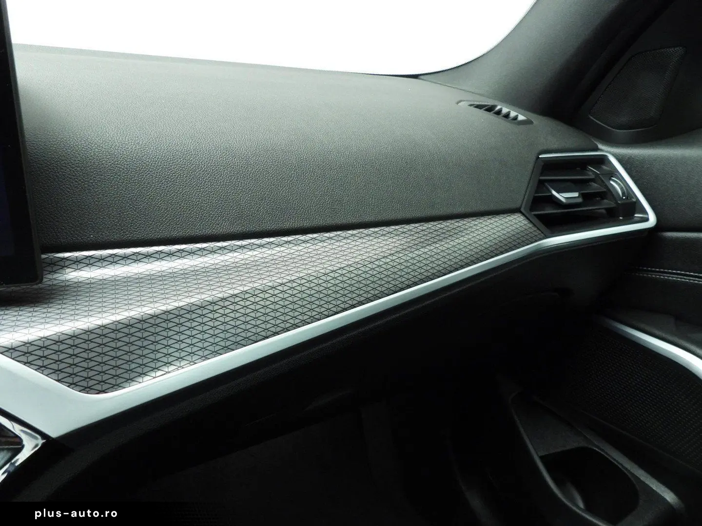 BMW 320 3 Serie Sedan 320i   M-Sportpakket   LED   L