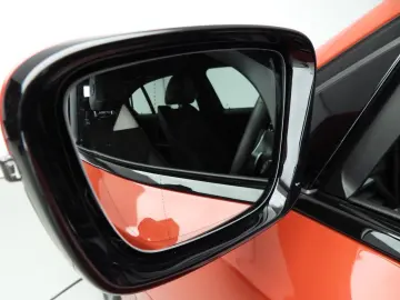 BMW 320 3 Serie Sedan 320i   M-Sportpakket   LED   L