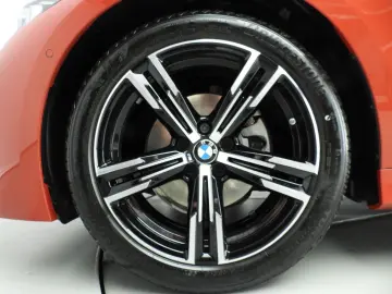 BMW 320 3 Serie Sedan 320i   M-Sportpakket   LED   L