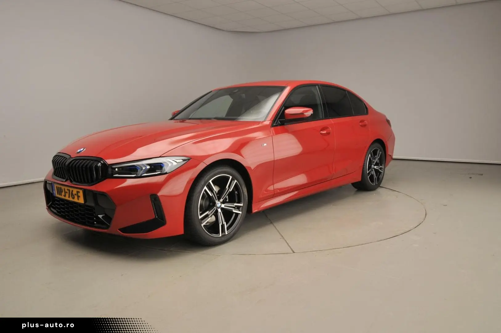 BMW 320 3 Serie Sedan 320i   M-Sportpakket   LED   L