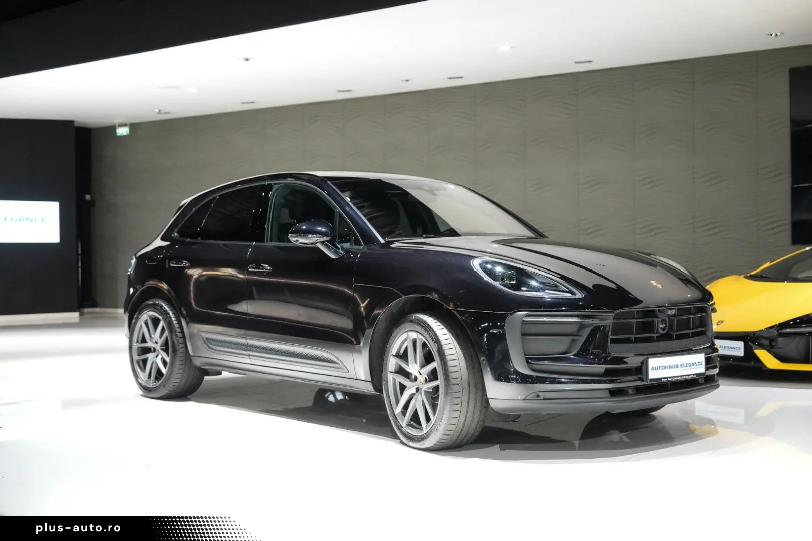 PORSCHE Macan CHRONO 18-WEGE LUFTFEDER PDK PANO BOSE R20