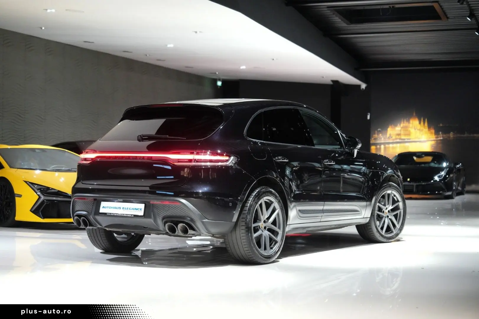 PORSCHE Macan CHRONO 18-WEGE LUFTFEDER PDK PANO BOSE R20