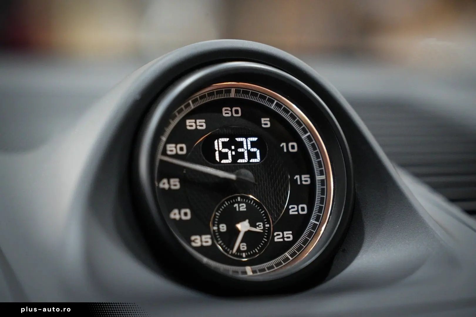 PORSCHE Macan CHRONO 18-WEGE LUFTFEDER PDK PANO BOSE R20