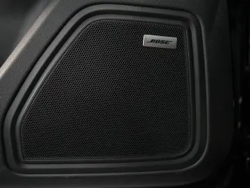 PORSCHE Macan CHRONO 18-WEGE LUFTFEDER PDK PANO BOSE R20