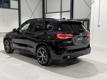 BMW X5 M xDrive45e Shadowline Cristal Pneumatic