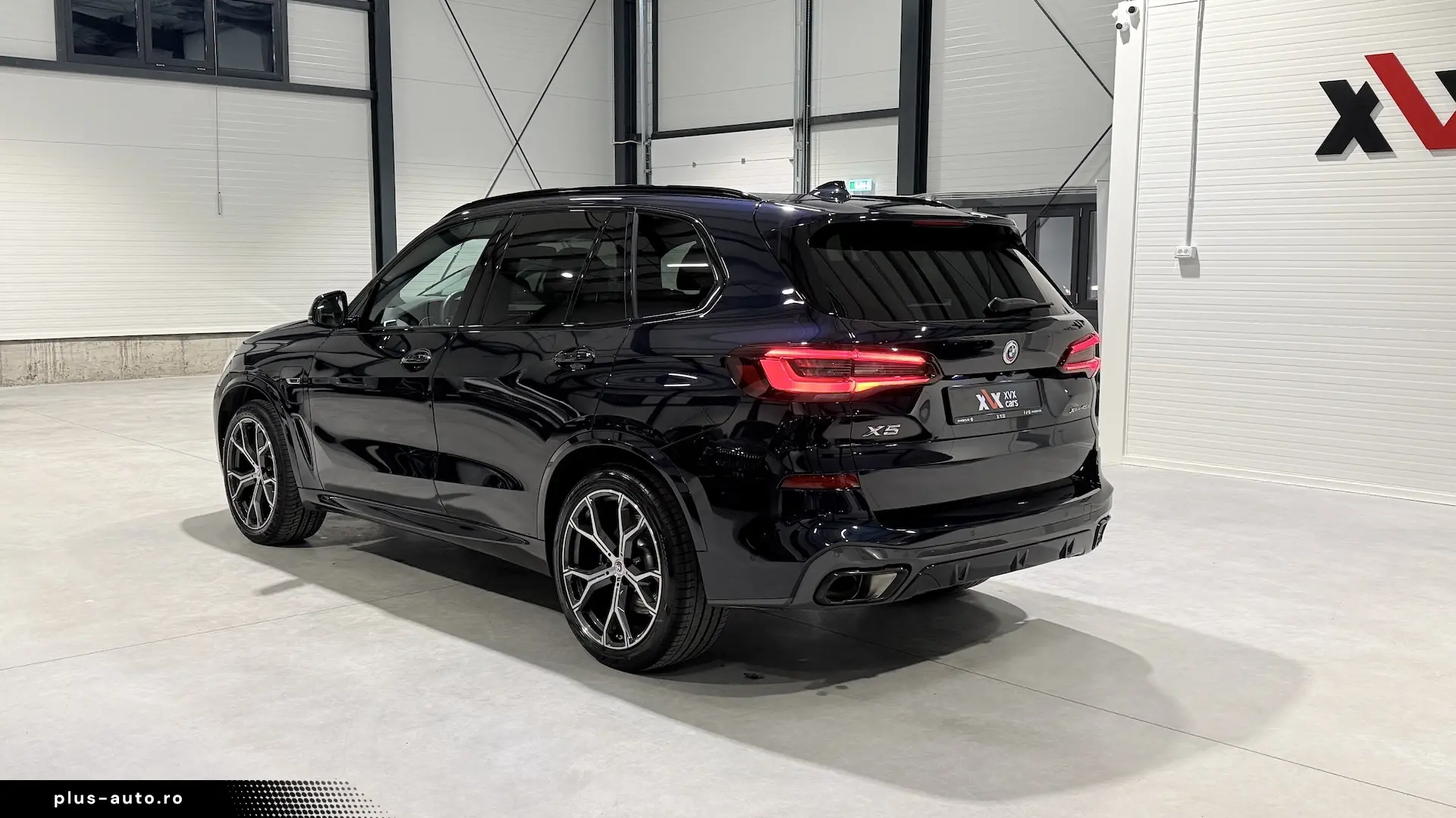 BMW X5 M xDrive45e Shadowline Cristal Pneumatic