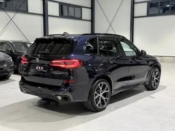 BMW X5 M xDrive45e Shadowline Cristal Pneumatic
