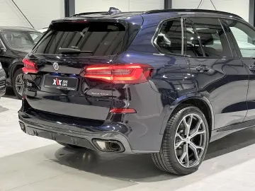 BMW X5 M xDrive45e Shadowline Cristal Pneumatic