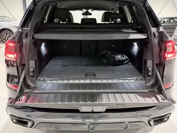BMW X5 M xDrive45e Shadowline Cristal Pneumatic
