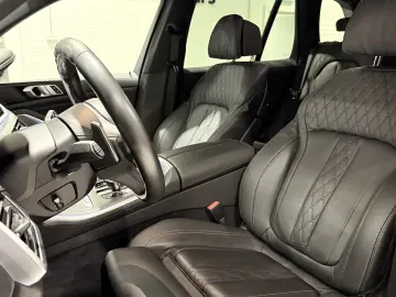 BMW X5 M xDrive45e Shadowline Cristal Pneumatic