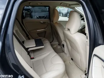 Volvo XC 60 D4 AWD Geartronic Summum