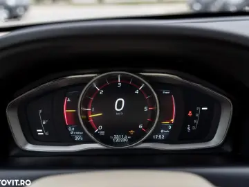 Volvo XC 60 D4 AWD Geartronic Summum