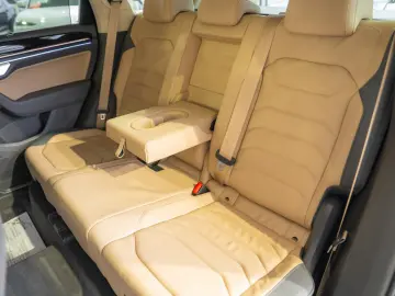 Volkswagen Touareg Elegance 4Motion 3.0 electric TSI eHybrid