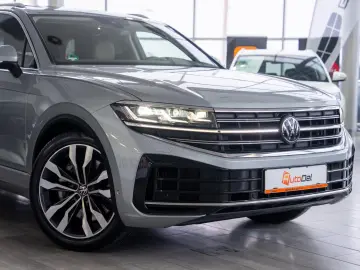Volkswagen Touareg Elegance 4Motion 3.0 electric TSI eHybrid