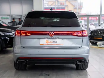 Volkswagen Touareg Elegance 4Motion 3.0 electric TSI eHybrid