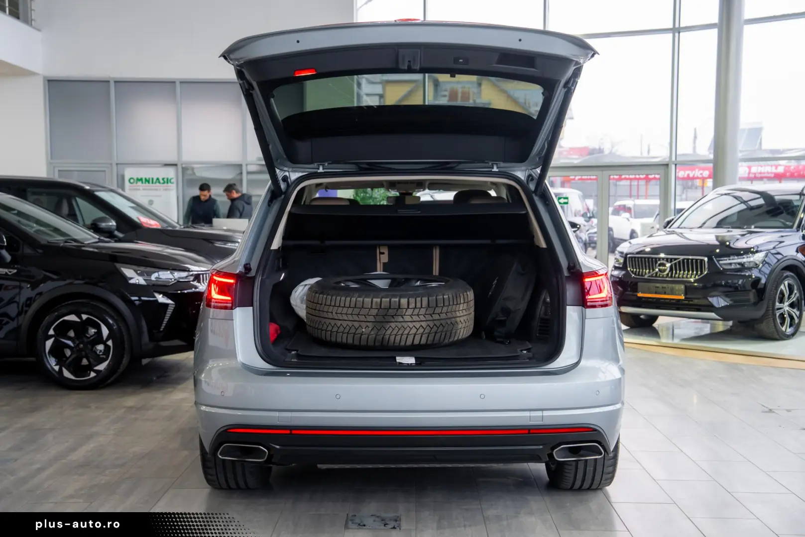 Volkswagen Touareg Elegance 4Motion 3.0 electric TSI eHybrid