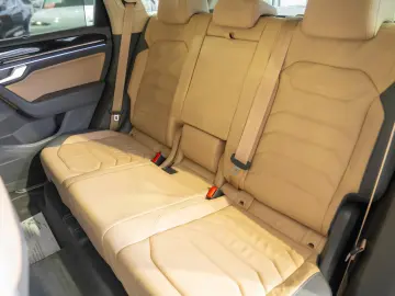 Volkswagen Touareg Elegance 4Motion 3.0 electric TSI eHybrid