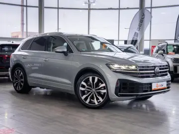 Volkswagen Touareg Elegance 4Motion 3.0 electric TSI eHybrid
