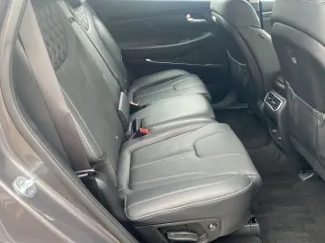 HYUNDAI Santa Fe Plug In Hybrid 4WD