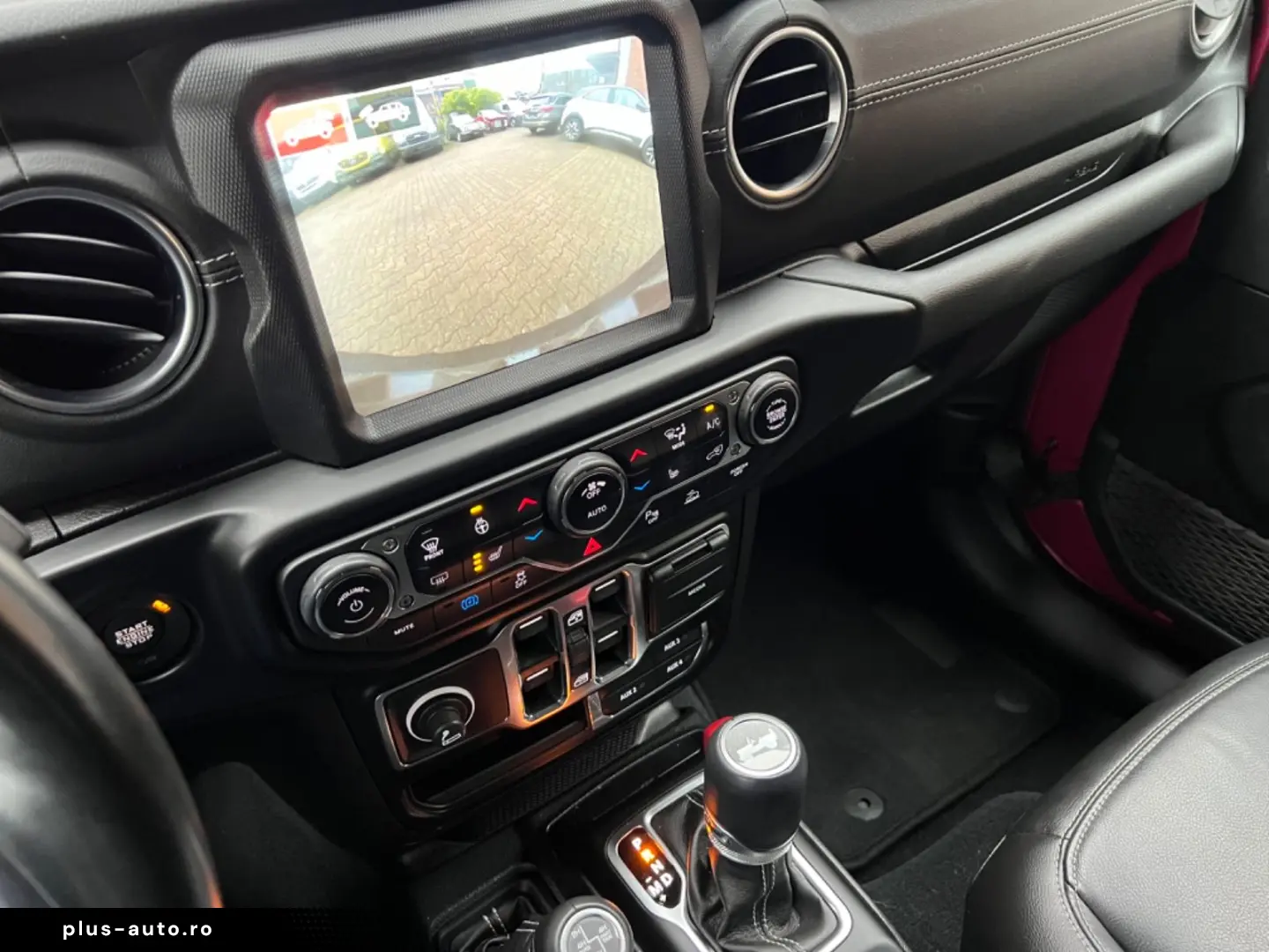 JEEP Wrangler Unlimited Sahara Plug-In Sky One Touch