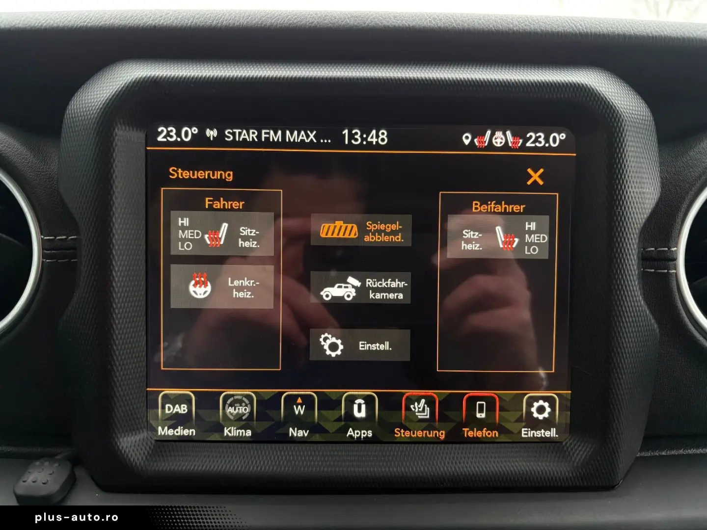 JEEP Wrangler Unlimited Plug-In Sahara