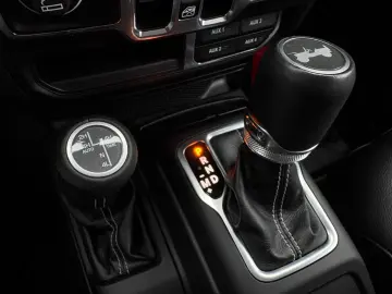 JEEP Wrangler Unlimited Plug-In Sahara