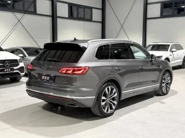 VW Touareg Int. Alb Panoramic IQ Light Masaj Ventilatie