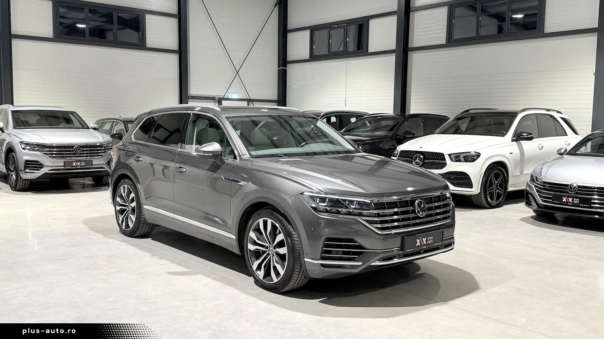VW Touareg Int. Alb Panoramic IQ Light Masaj Ventilatie