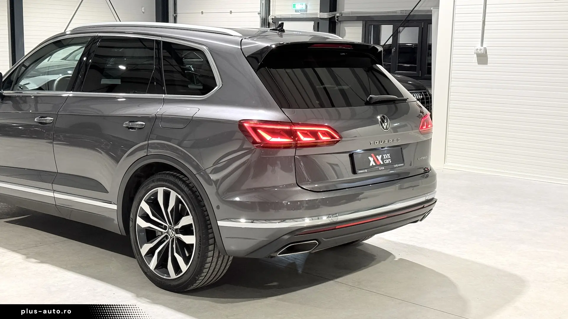 VW Touareg Int. Alb Panoramic IQ Light Masaj Ventilatie