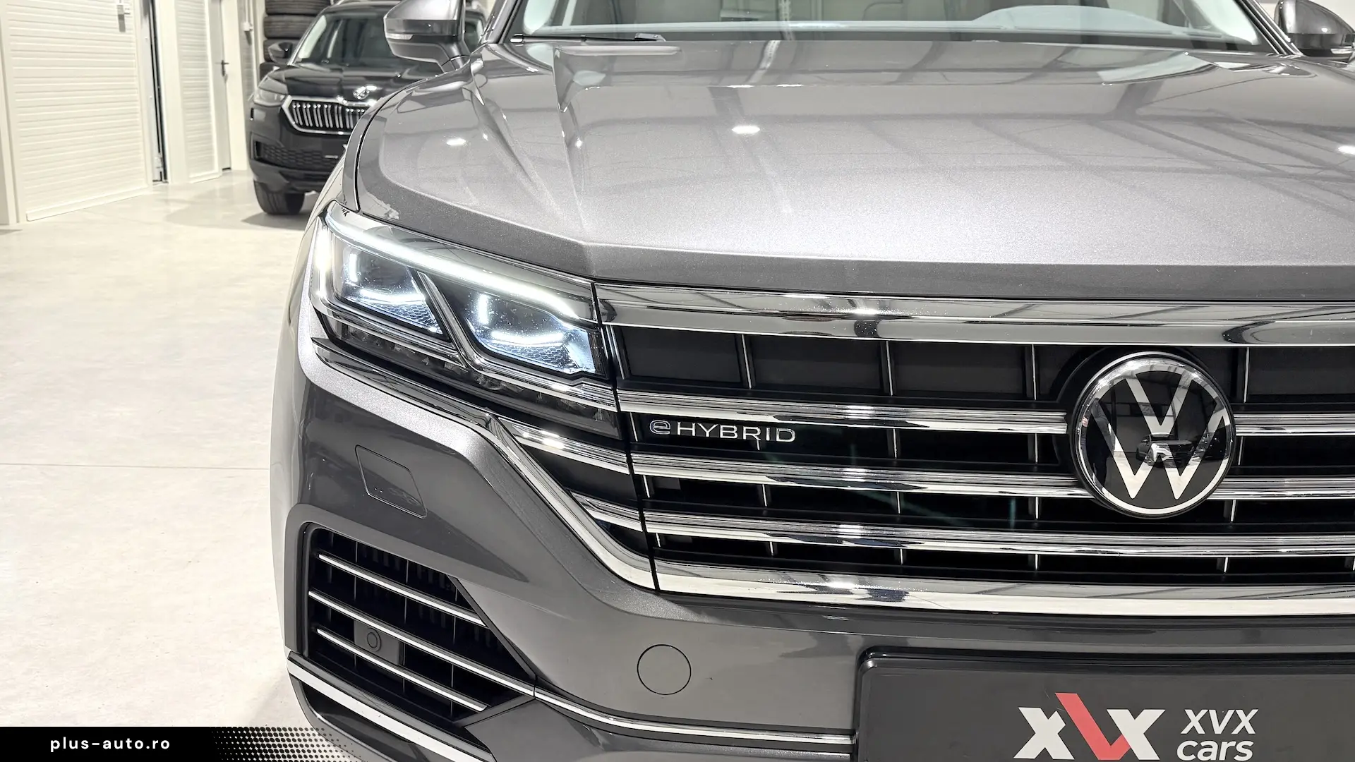 VW Touareg Int. Alb Panoramic IQ Light Masaj Ventilatie