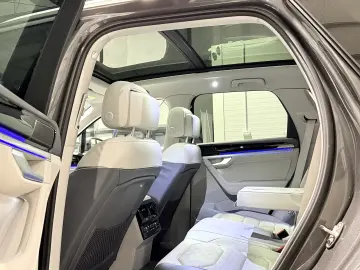 VW Touareg Int. Alb Panoramic IQ Light Masaj Ventilatie