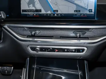 BMW X5 xDrive30d Facelift M-Sport Pro AHK