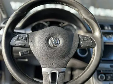 Volkswagen Passat B7 2.0 TDI HighLine