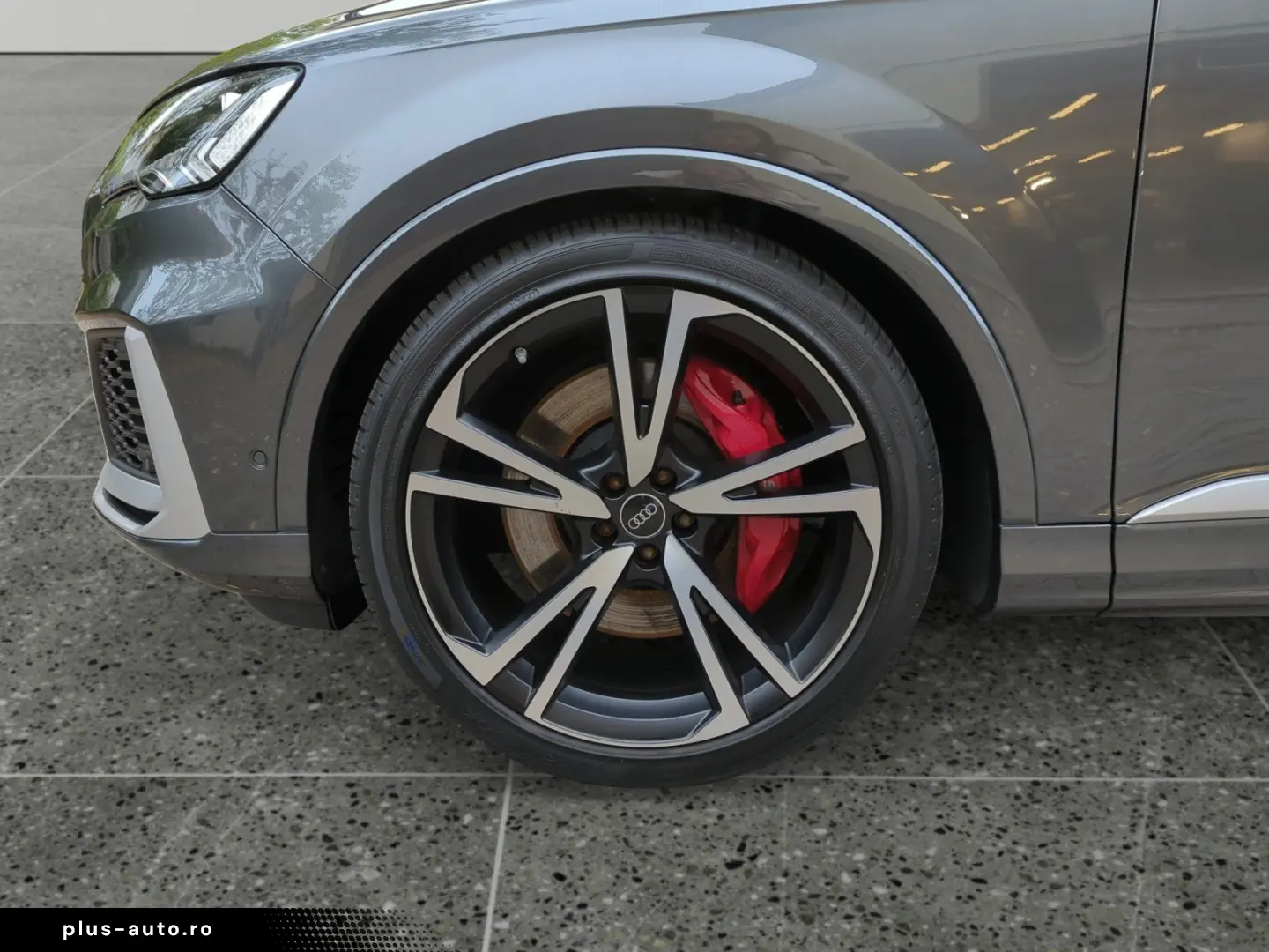 AUDI SQ7 TFSI 4.0  V8