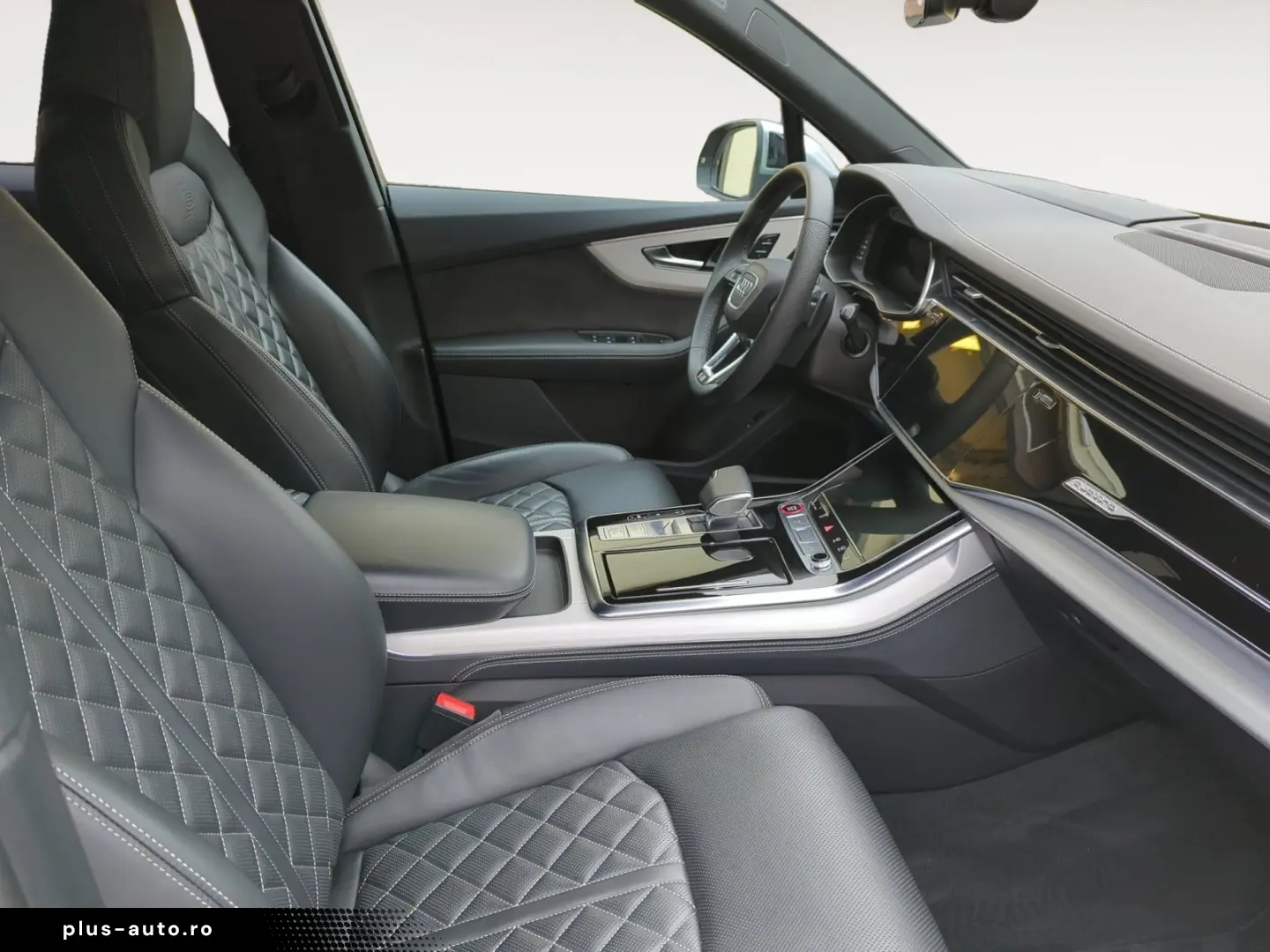 AUDI SQ7 TFSI 4.0  V8