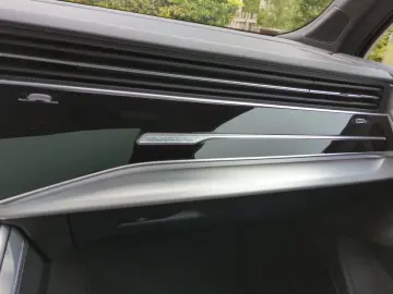 AUDI SQ7 TFSI 4.0  V8