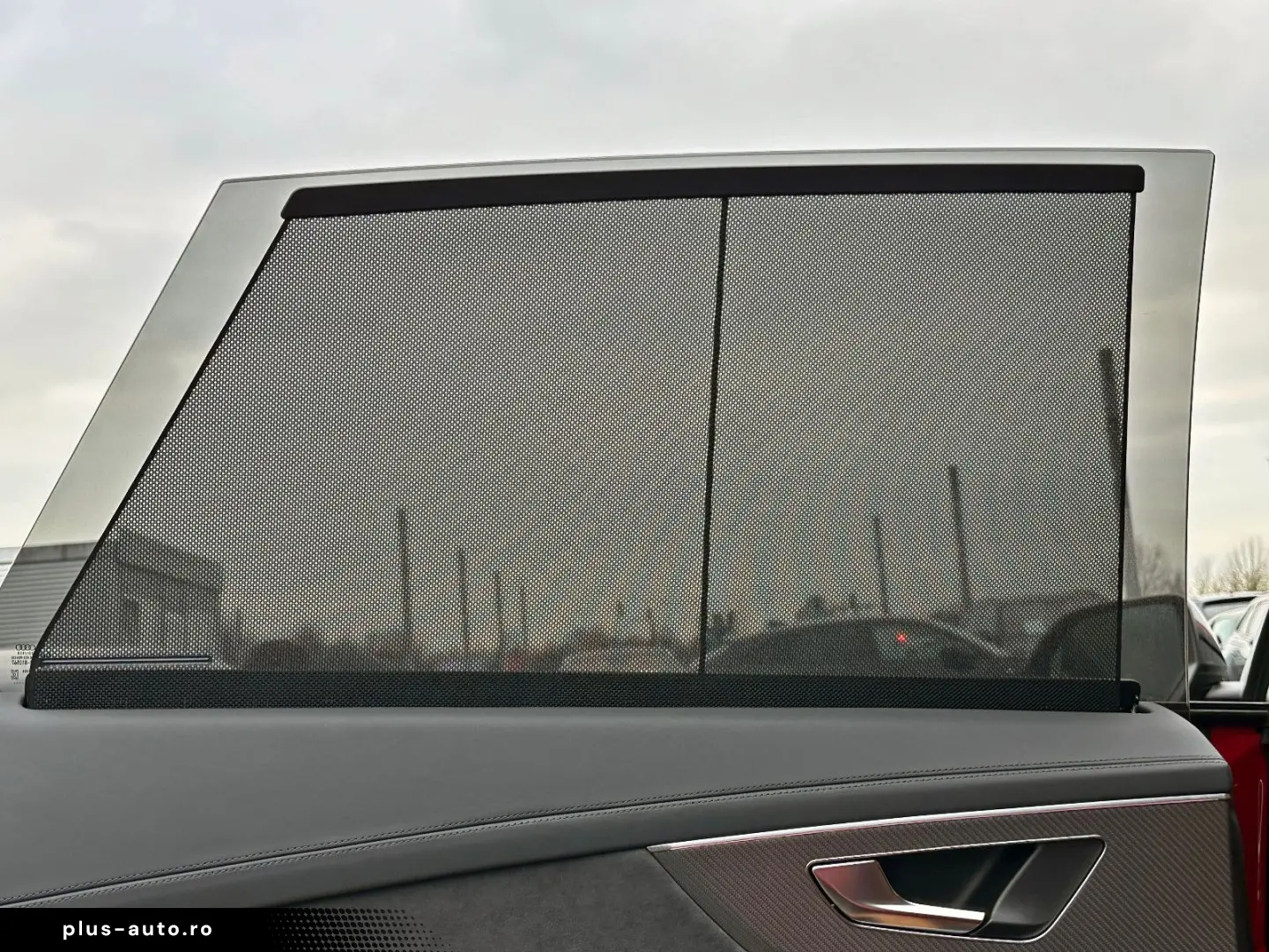 AUDI RSQ8 performance BLACK KERAMIK PANO HUD OLED