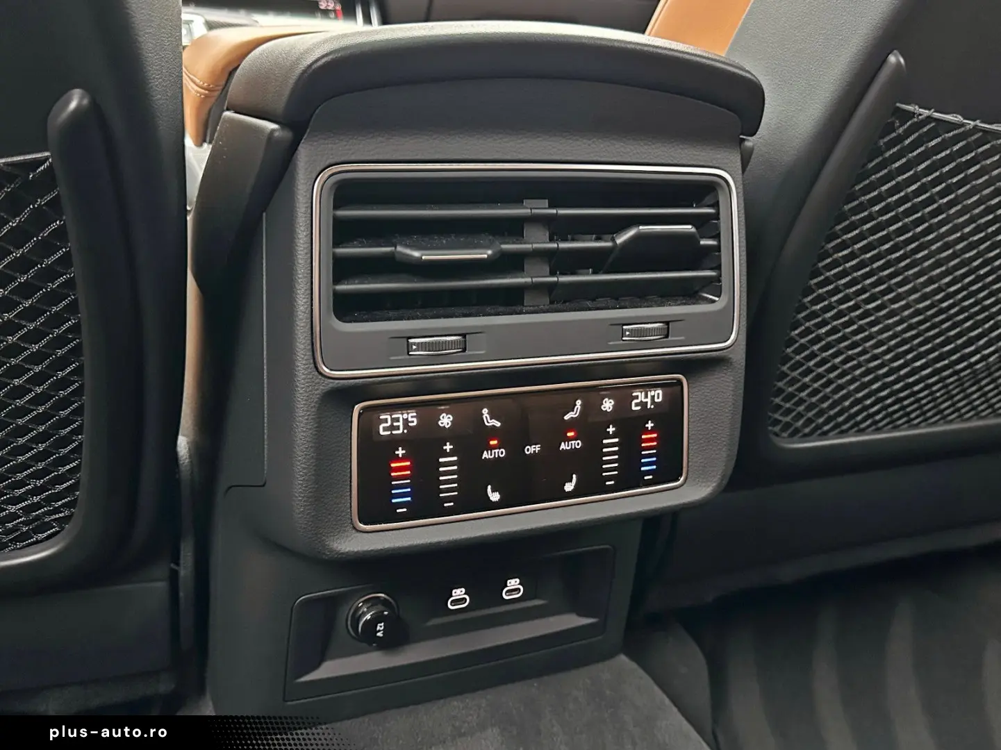 AUDI RSQ8 performance BLACK KERAMIK PANO HUD OLED