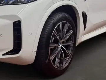 BMW X5 30d xDrive M Sport - AHK