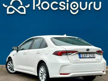 TOYOTA Corolla Hybrid Comfort Style e-CVT